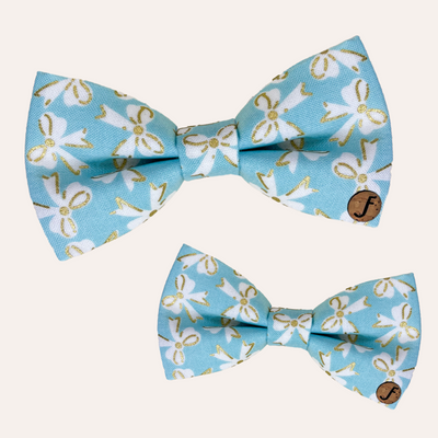 Baby blue bows with white and metallic gold ribbon bow printed pattern